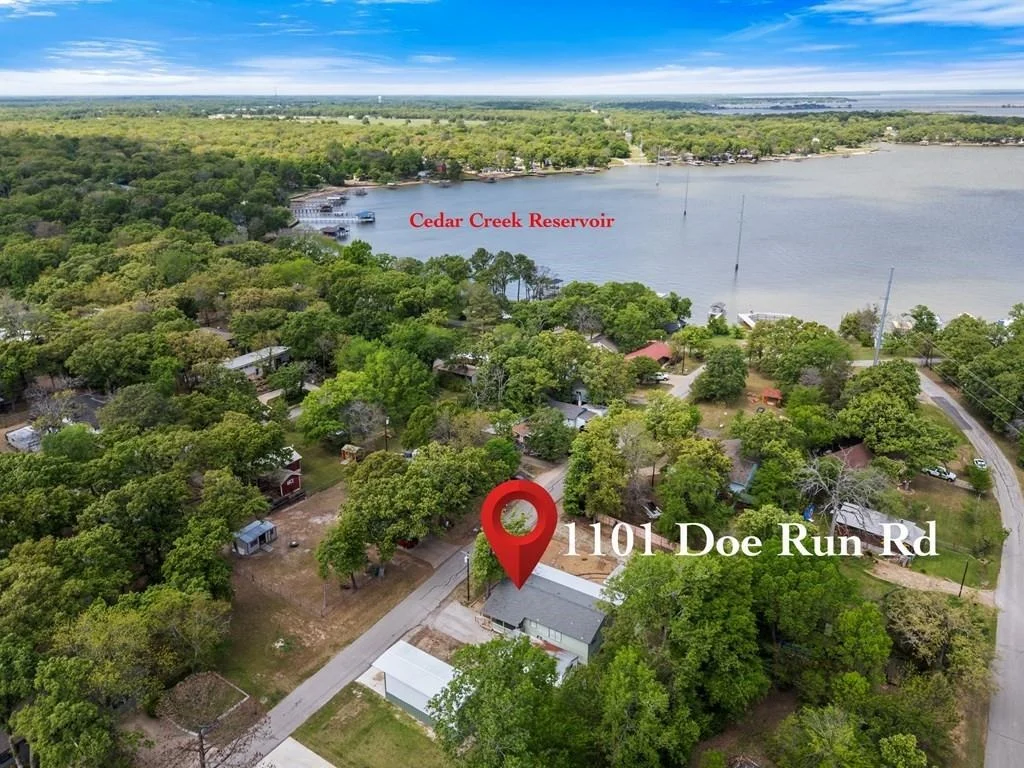 Photo of 1101 Doe Run Drive