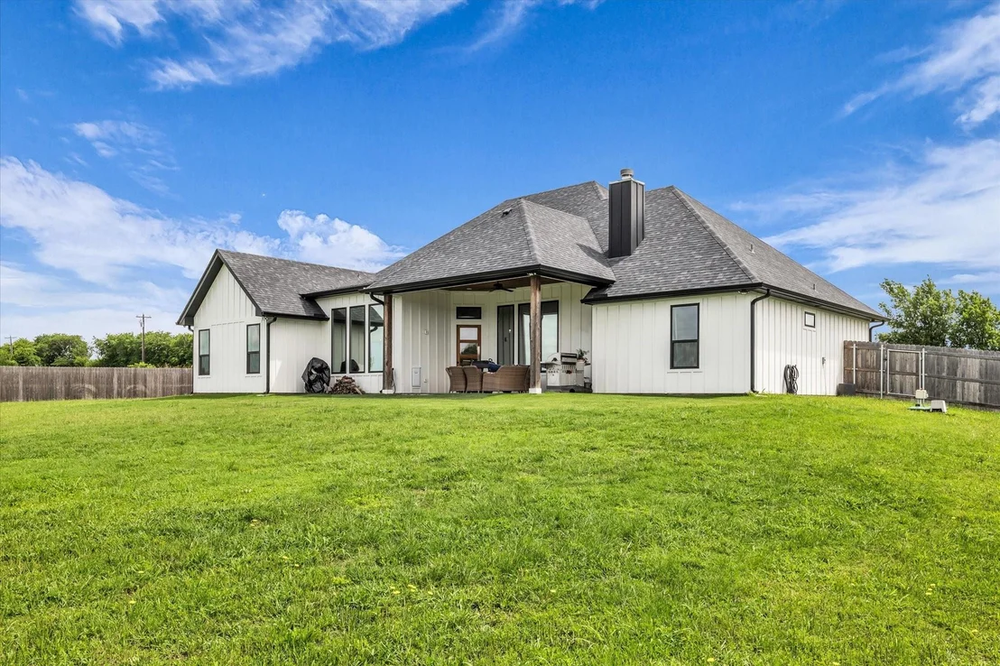 Photo of 2724 Southwinds Drive