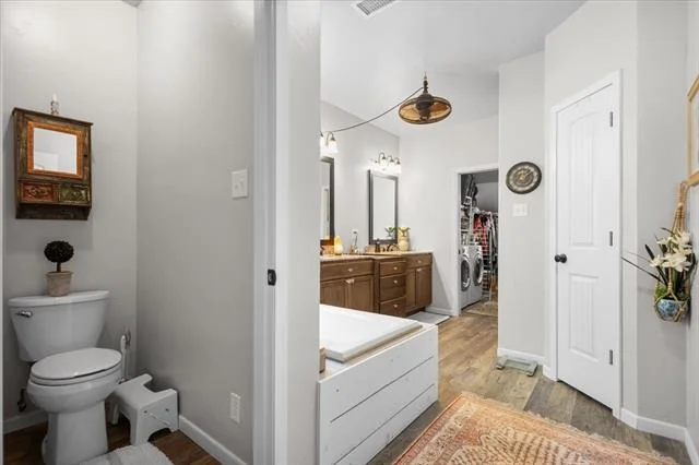 Photo of 333 Lakeview Drive