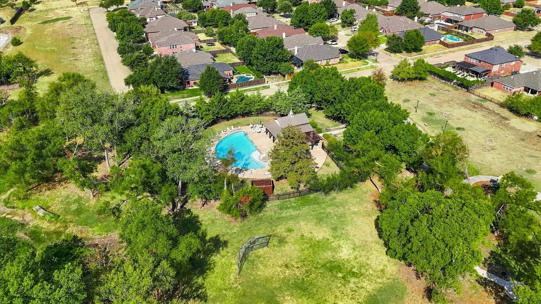 Photo of 1329 Bateman Lane