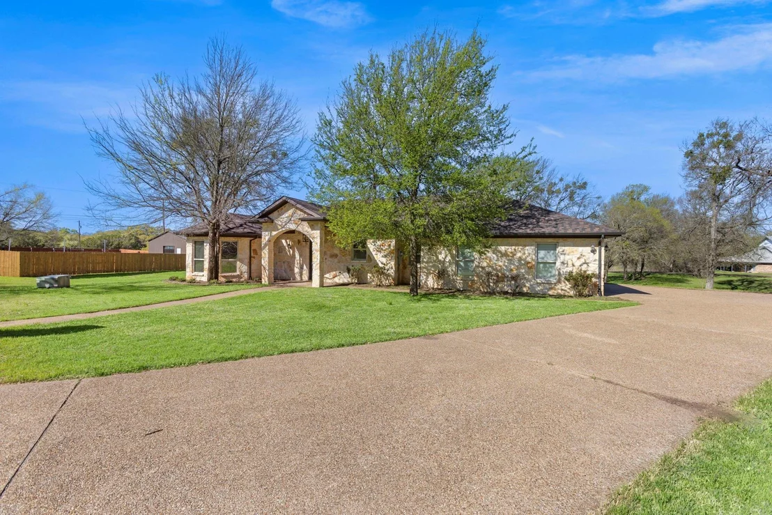 Photo of 139 Saddlewood