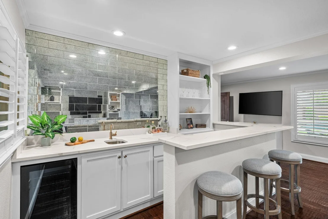 Photo of 4432 Willow Lane