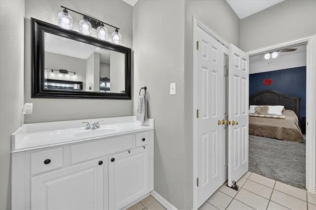 Photo of 851 Bridle Path