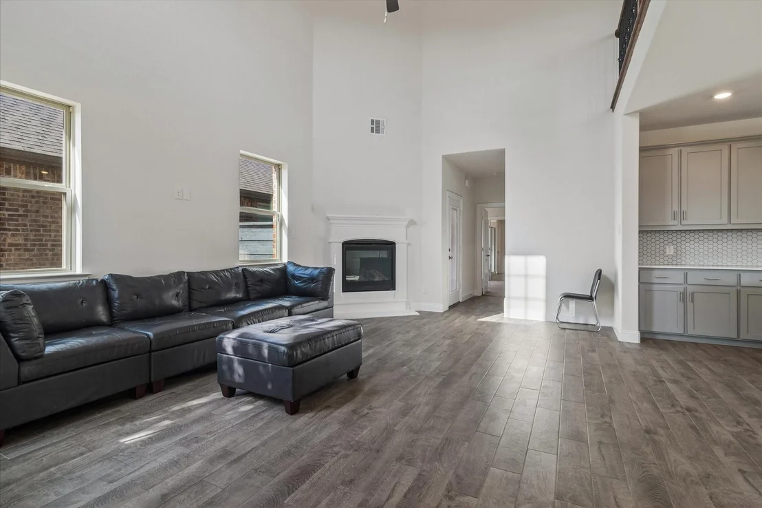 Photo of 6012 Dandelion Drive