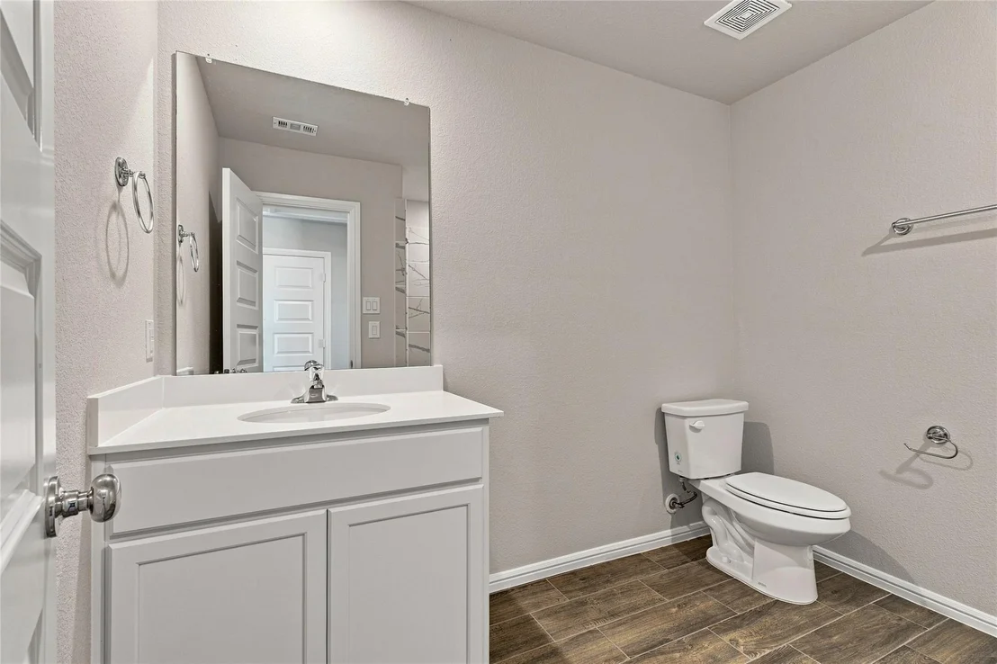 Photo of 1345 Fox Glen Trail