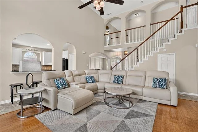 Photo of 5425 Rolling Meadows Drive