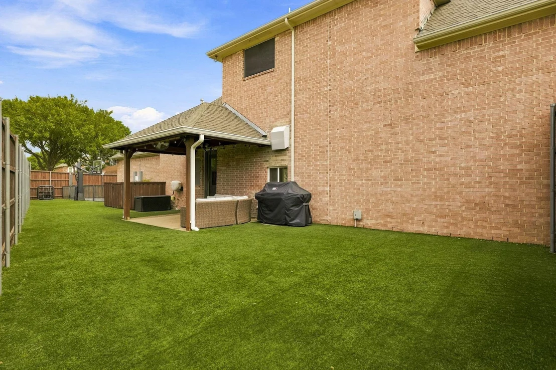 Photo of 5941 Tiburon Drive