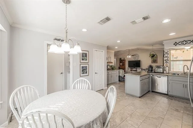 Photo of 4108 Longleaf Lane