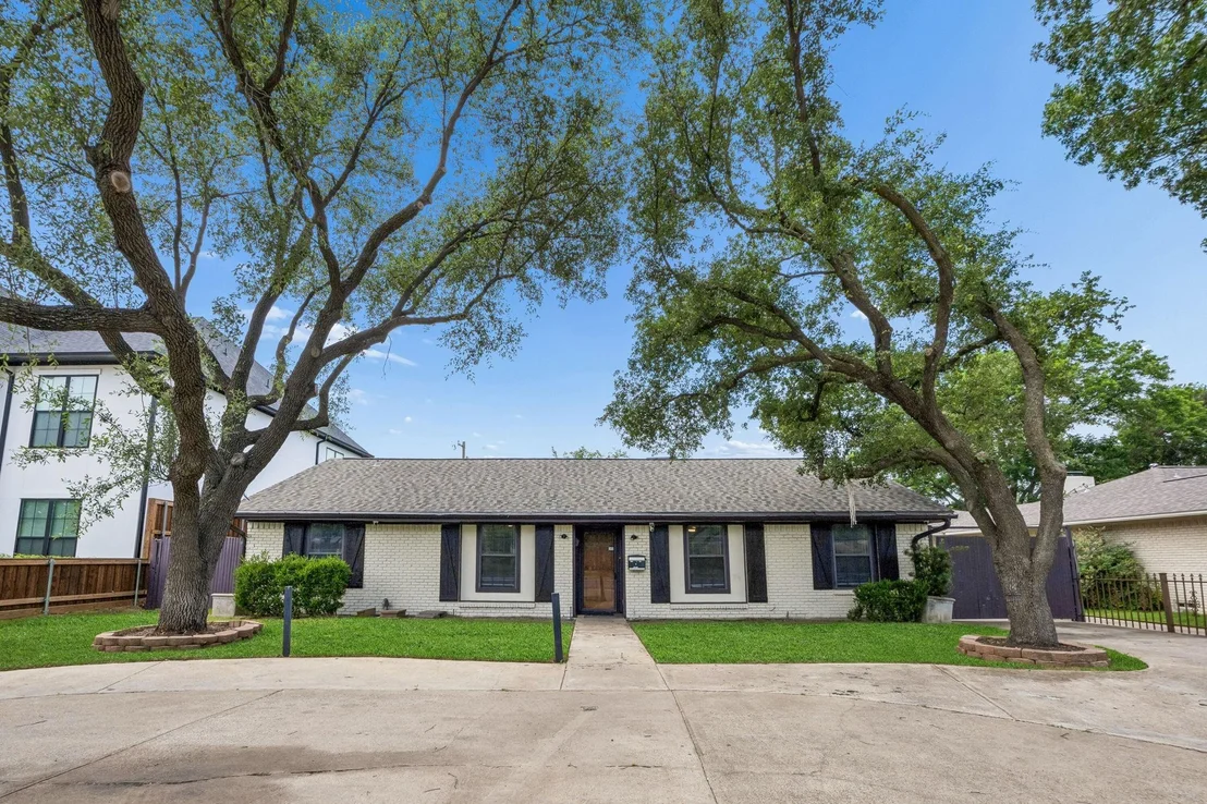 Photo of 3534 Royal Lane