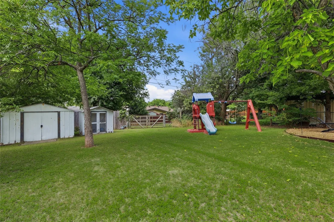 Photo of 3005 18th Street