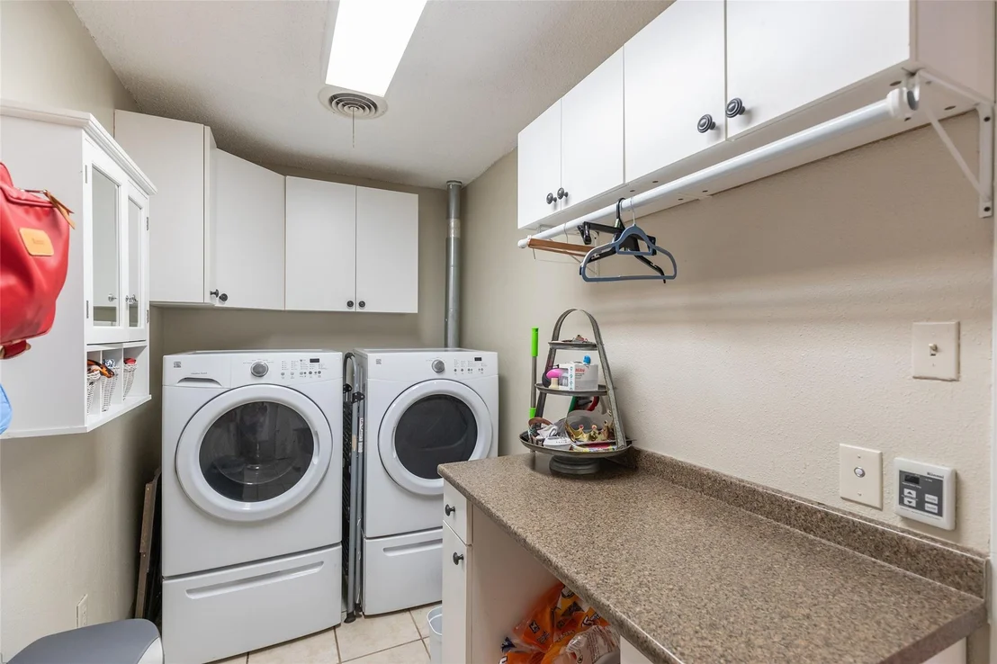 Photo of 4002 Ligustrum Drive