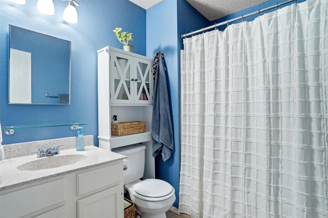 Photo of 2208 Maple Drive