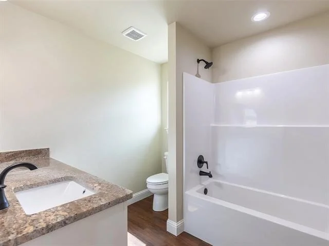 Photo of 7598 Hudson Way
