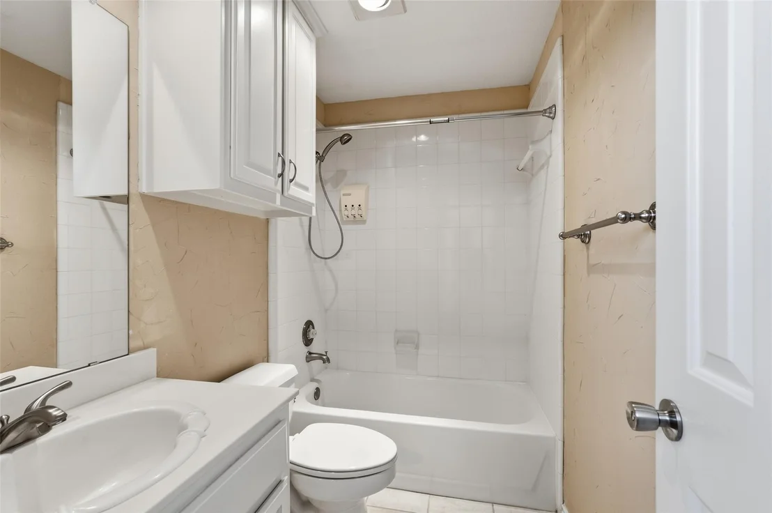 Photo of 2741 Barrington Drive