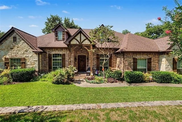 Photo of 127 Cedar Bluff Court