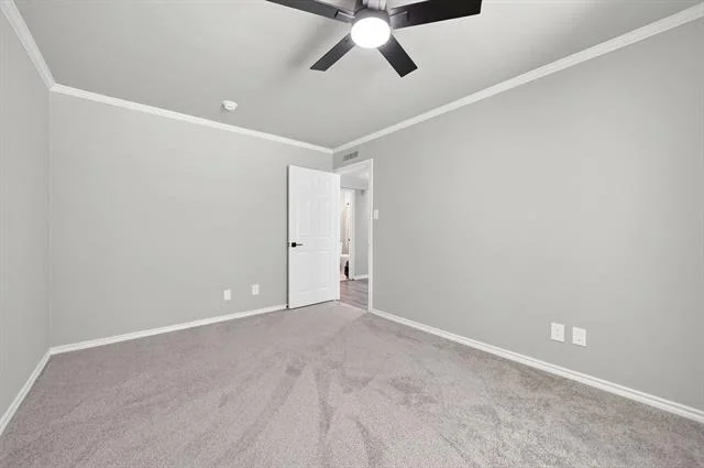 Photo of 4333 Woodbluff Drive