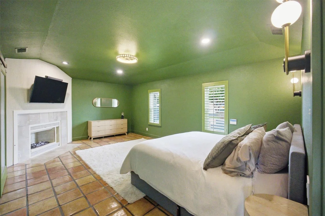 Photo of 31 Rancho Drive N