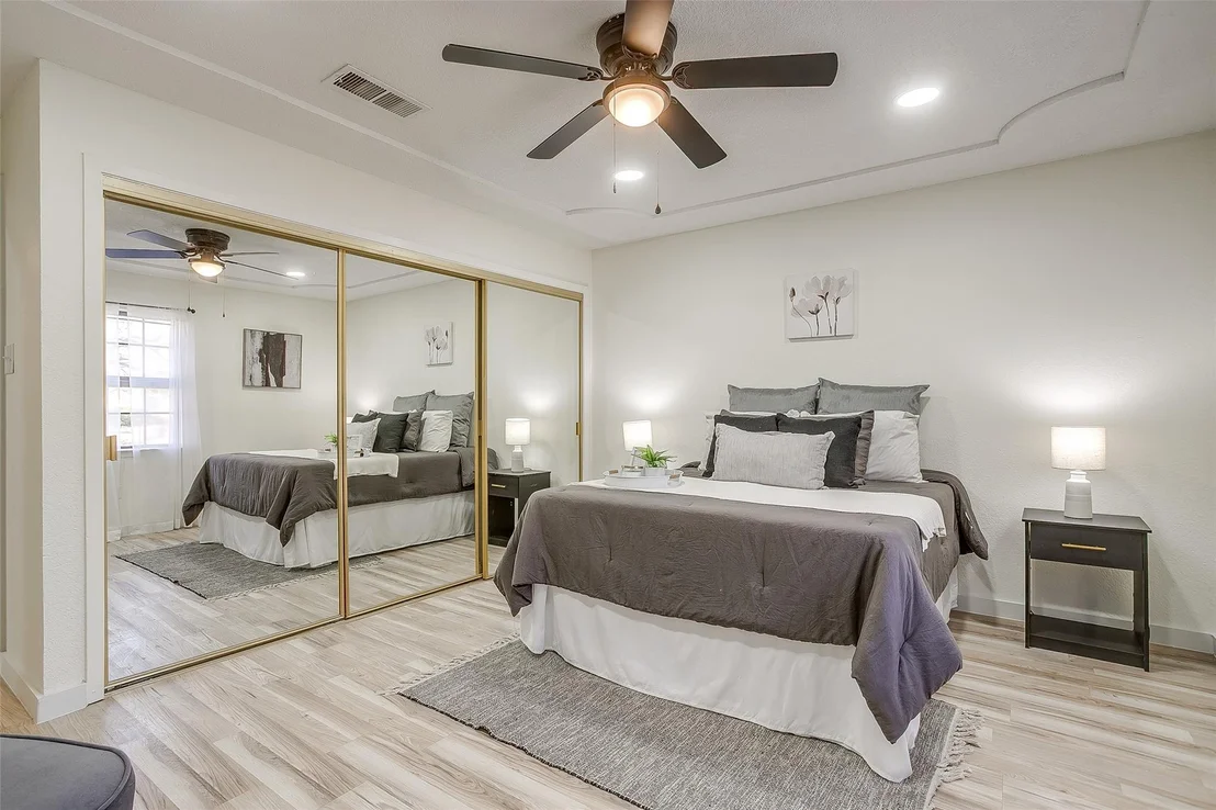 Photo of 2421 Meadow View