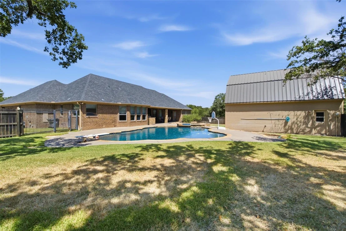 Photo of 116 Timberview Drive