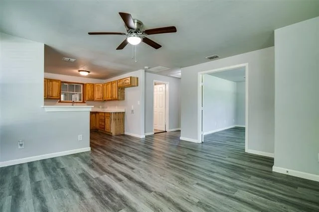 Photo of 606 W High Street