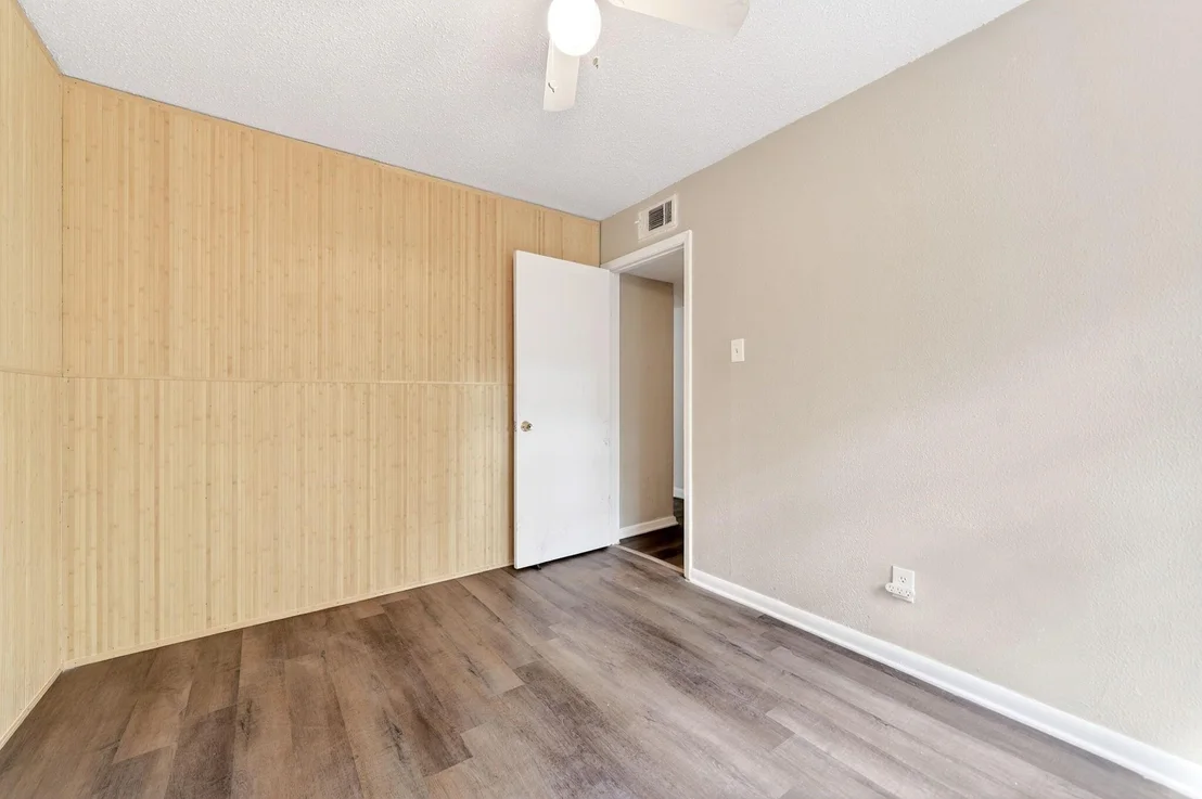 Photo of 7115 Brokenbow Drive