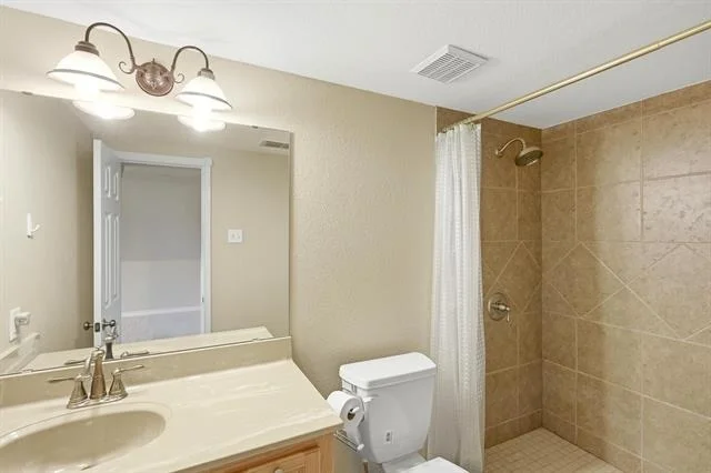 Photo of 165 Sanford Lane