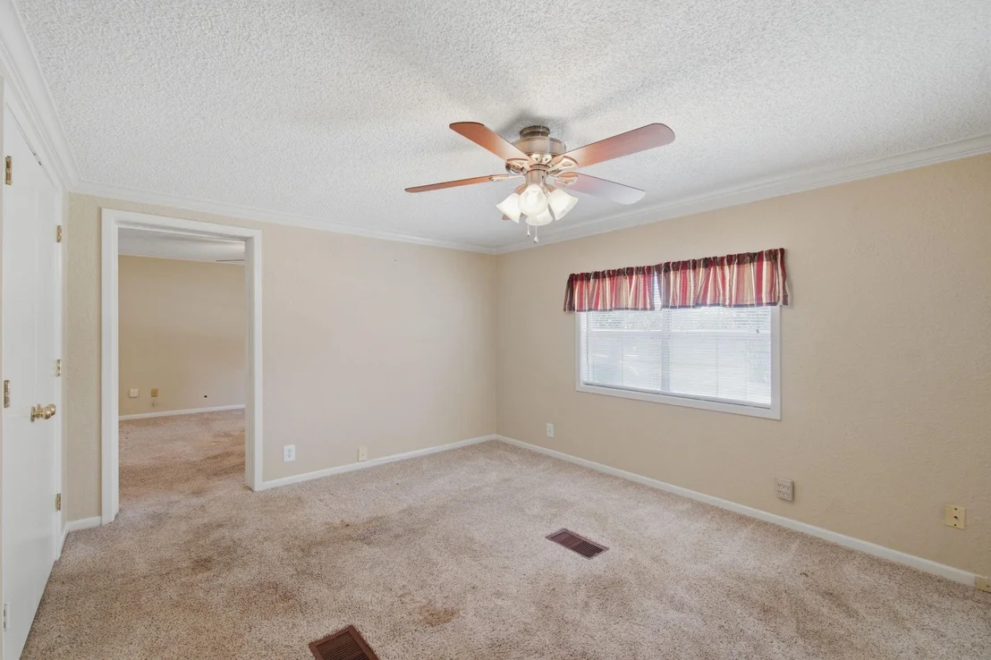 Photo of 5849 Atlantic Drive