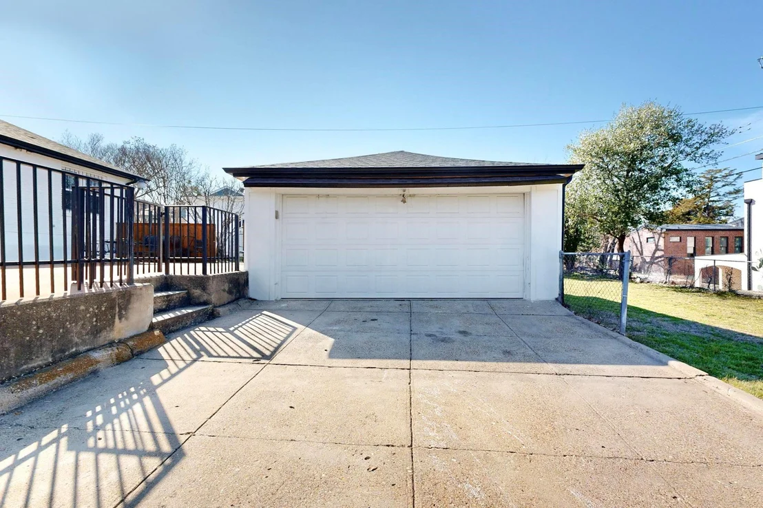 Photo of 3101 Ouida Avenue