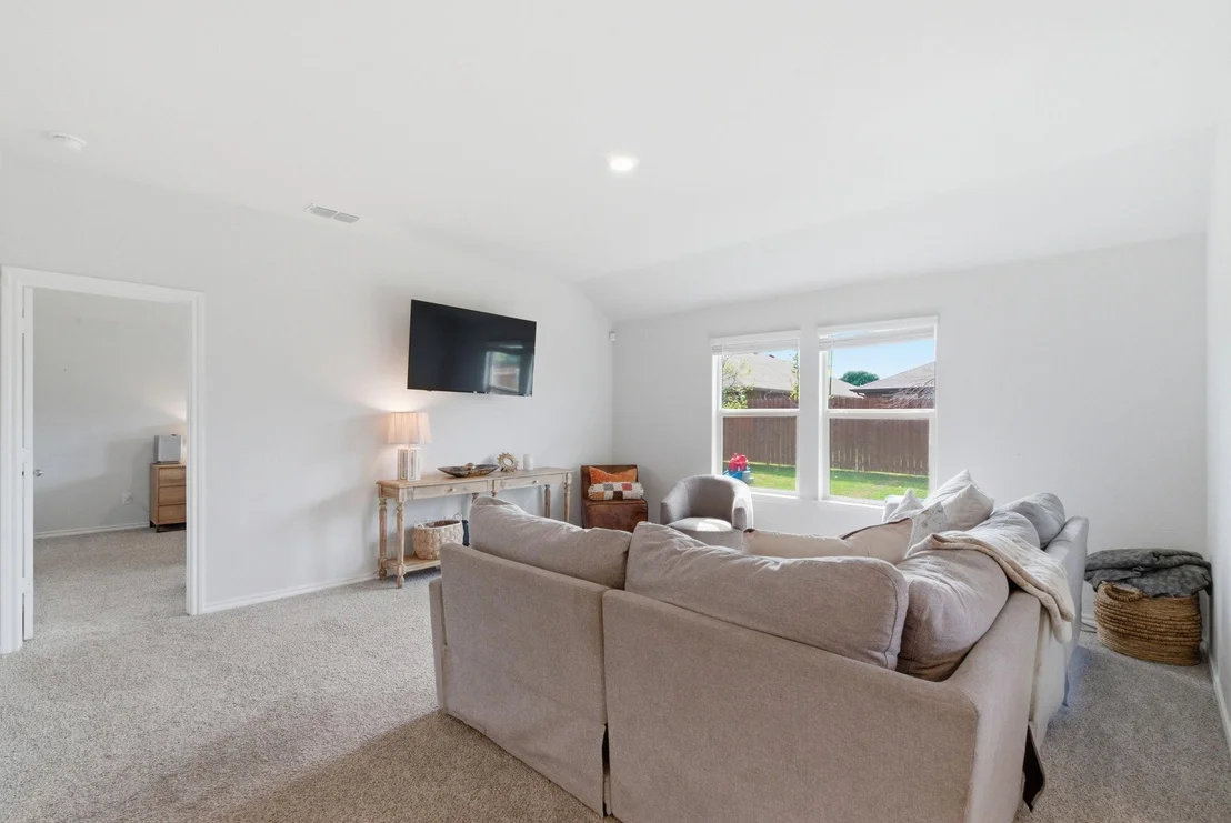 Photo of 549 Derby Lane
