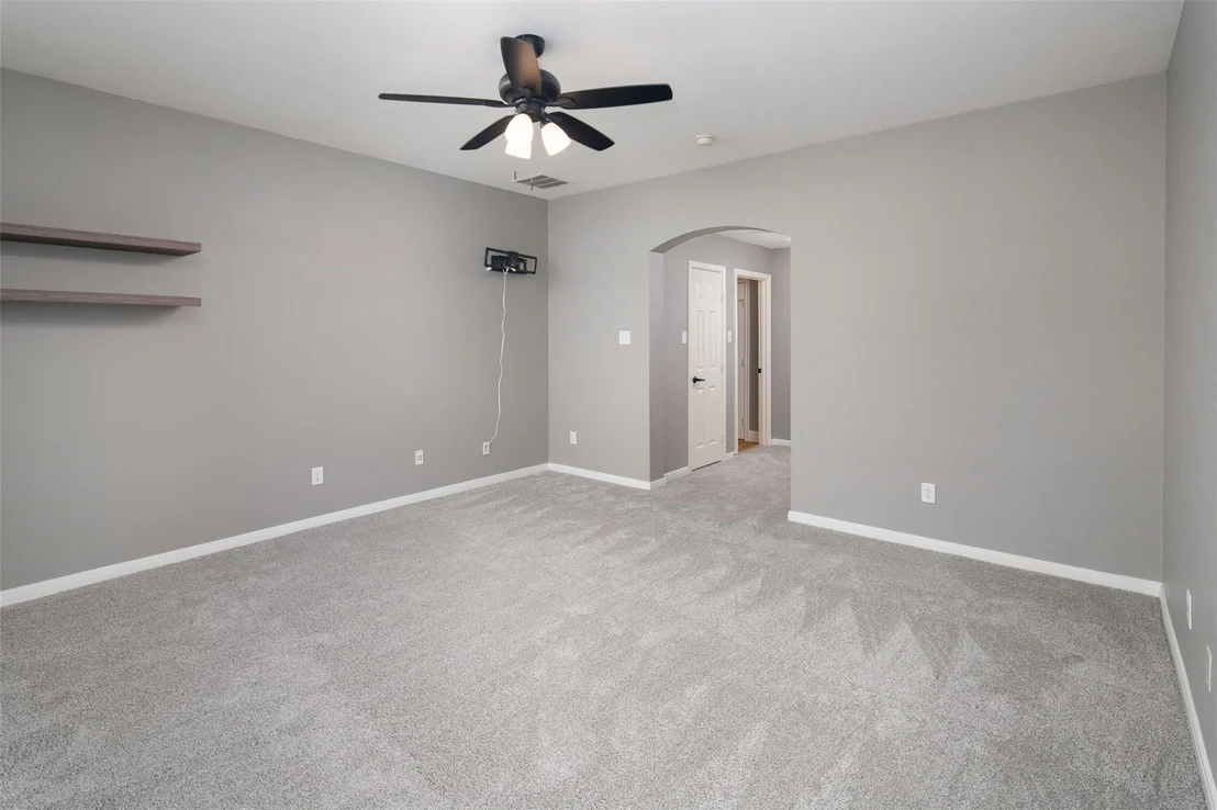 Photo of 1019 Vaughan Lane