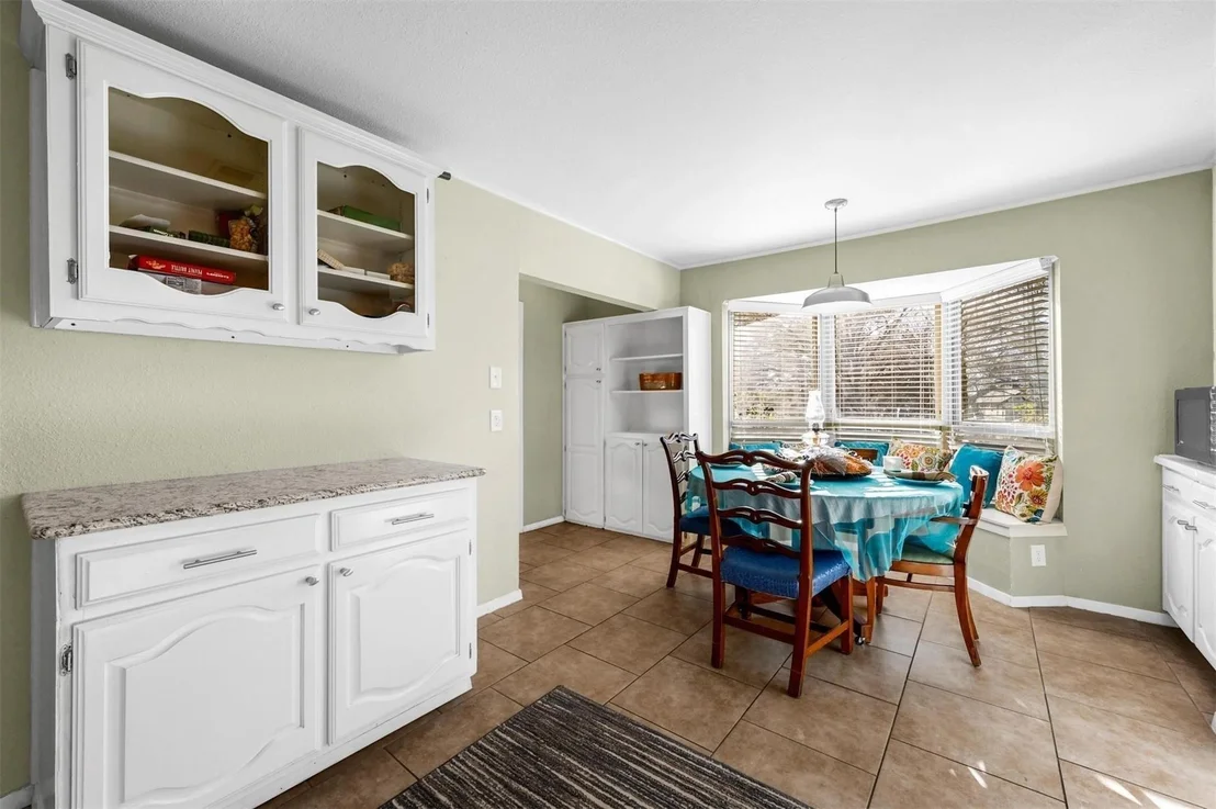 Photo of 111 Longhorn Drive