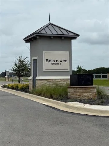 Photo of 240 Shoreline Drive