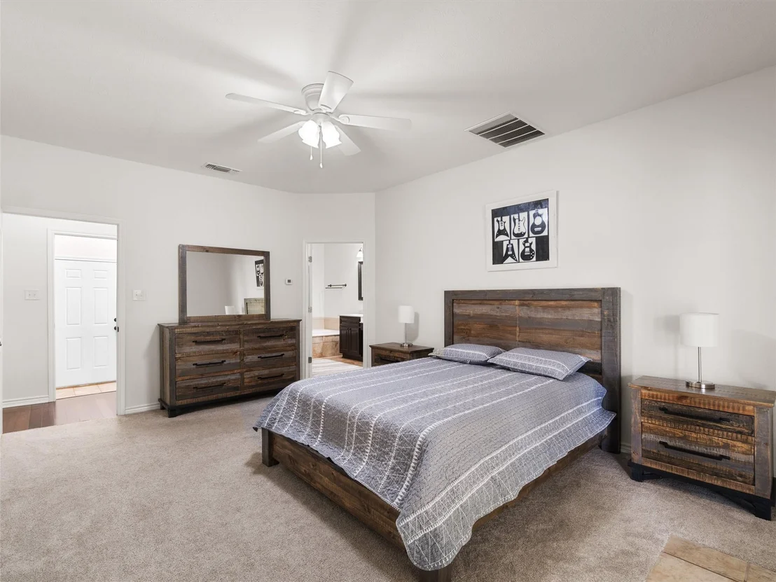 Photo of 2976 CR 217 E