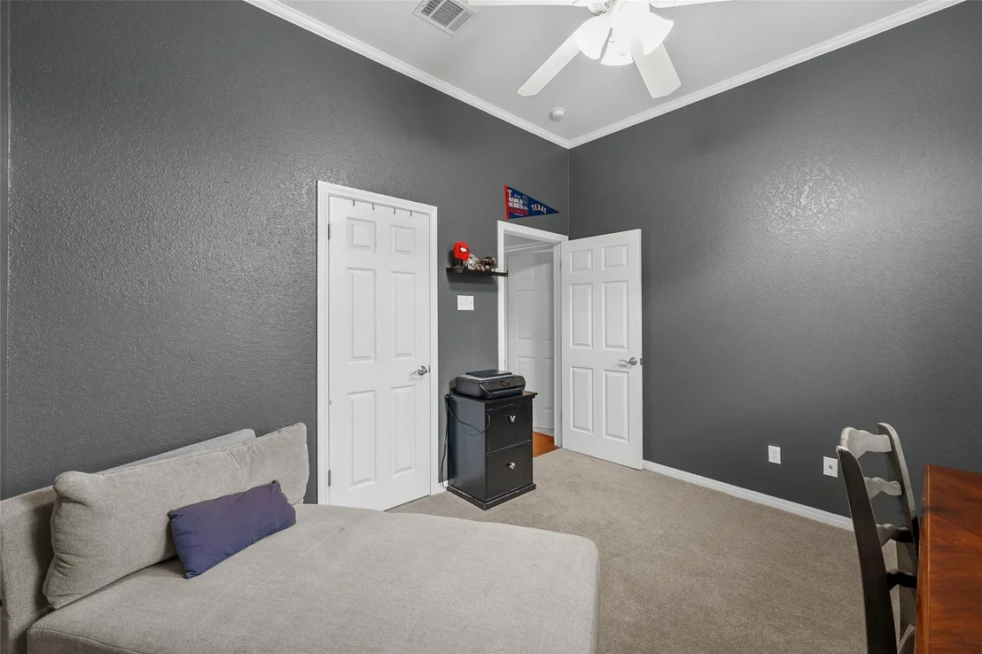 Photo of 1400 Radisson Drive