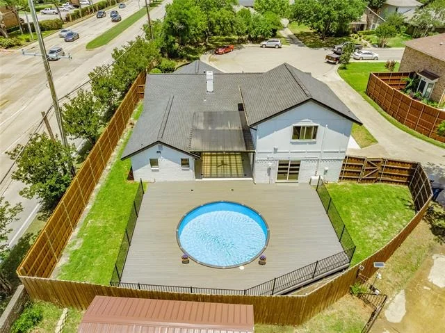 Photo of 6004 White Rose Trail