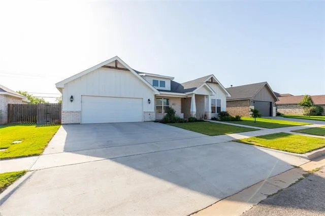 Photo of 6917 Mcleod Drive