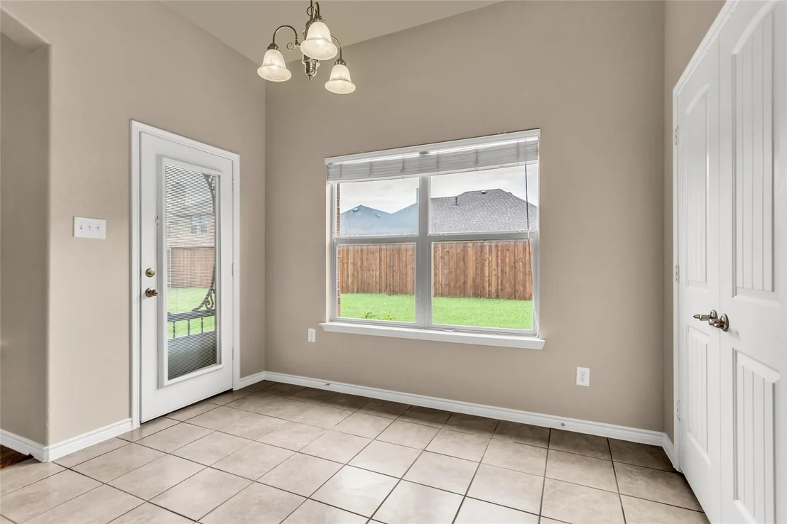 Photo of 1616 Nestledown Drive