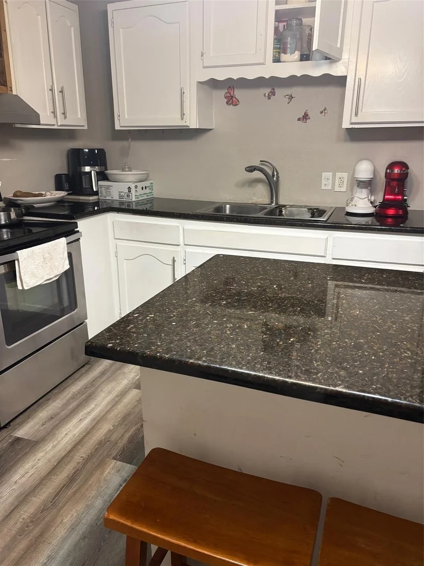Photo of 1528 McFerrin