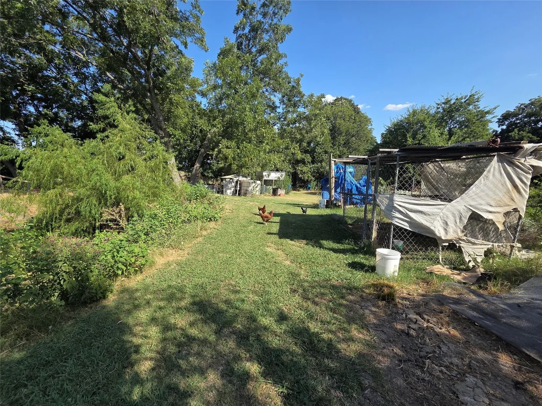 Photo of 2707 S State Highway 121 Highway S