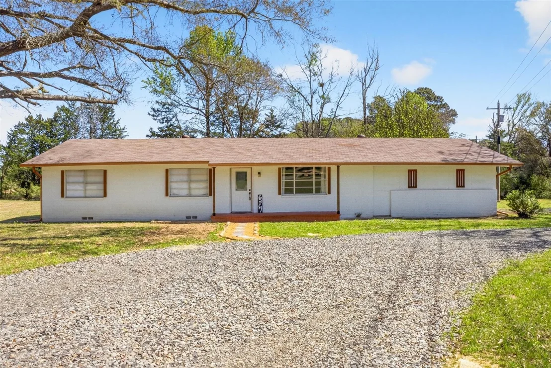 Photo of 6367 Orange Road
