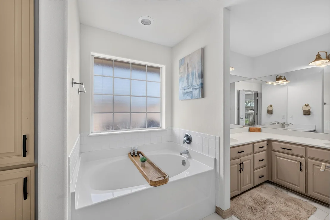 Photo of 5441 Wagon Wheel Avenue