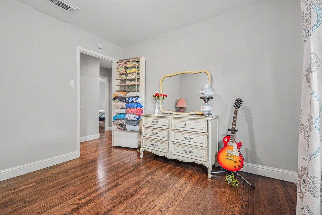 Photo of 1653 Murray Drive