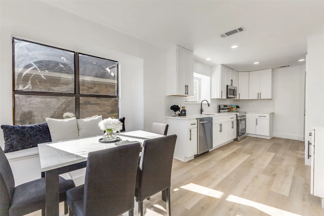 Photo of 1719 Doubletree Place