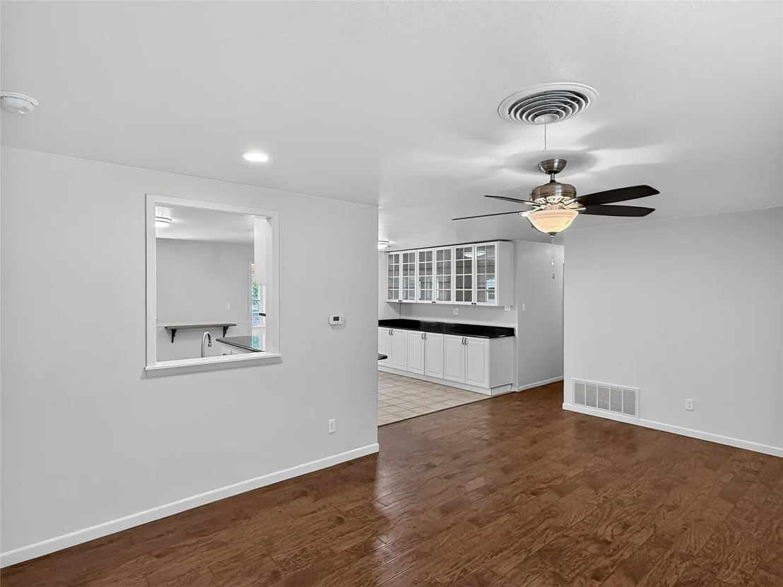 Photo of 617 Dunaway Lane
