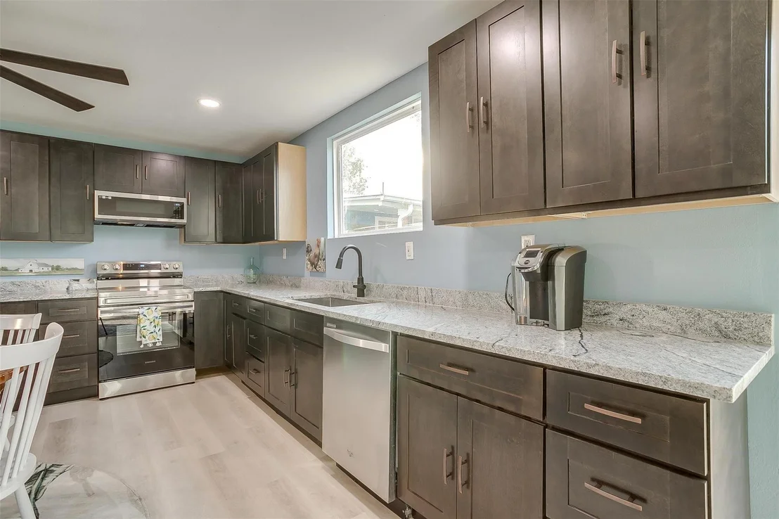 Photo of 520 Deer Trail
