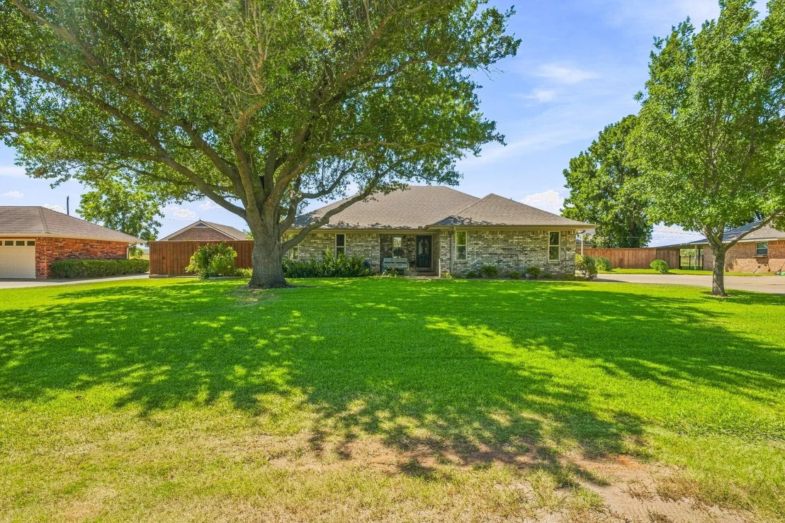 Photo of 136 Chaparral Drive