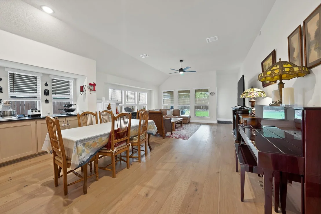 Photo of 1521 Alexander Drive
