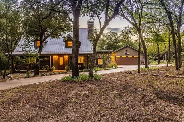 Photo of 1054 White Bluff Drive