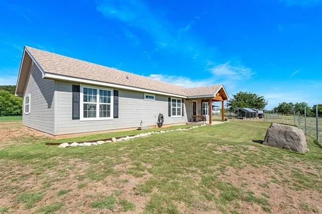 Photo of 1002 County Road 209