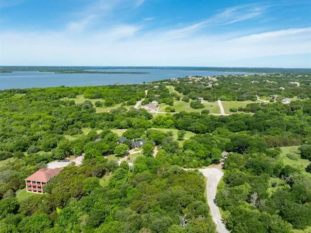 Photo of 21070 Trailwood Drive